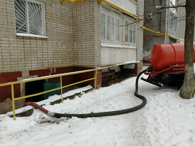 Откачка воды из гаража  Краснознаменск